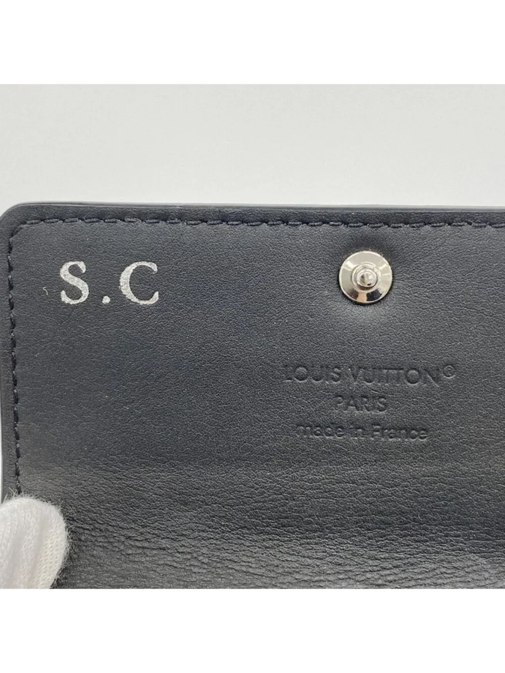 Louis Vuitton Key Case Monogram Shadow Multicles 6 Black Key Holder